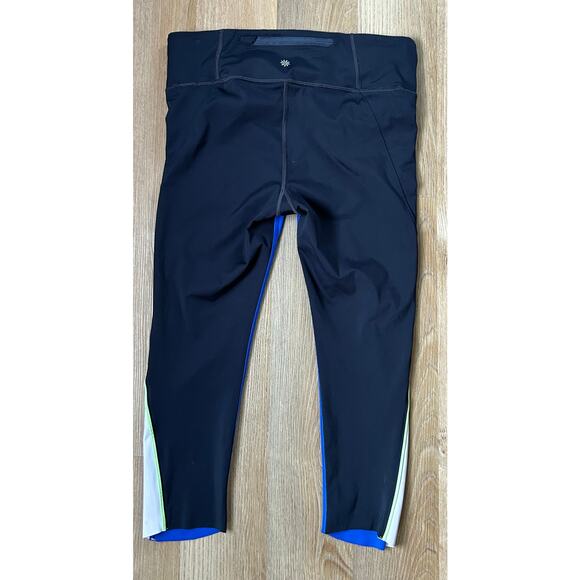 Athleta Velocity Colorblock Capri Leggings Size‎ Medium - Picture 10 of 10
